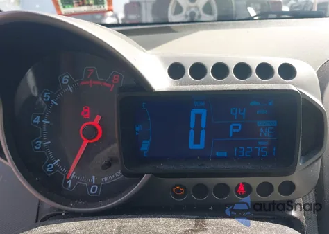 2013 Chevrolet Sonic Ls Auto из США, поврежденный, VIN 1G1JA6SG0D4246200